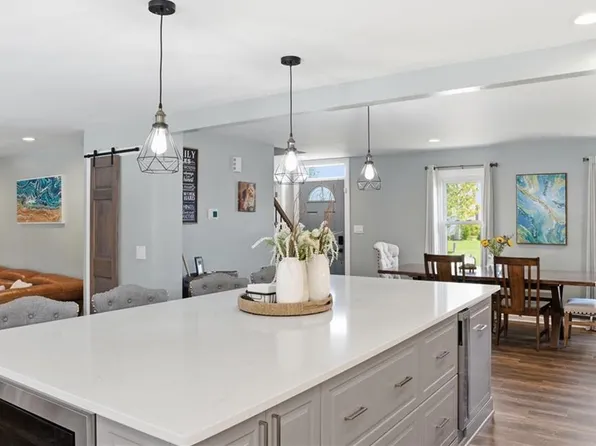 3618 Point Elizabeth Dr, Chesapeake, VA 23321