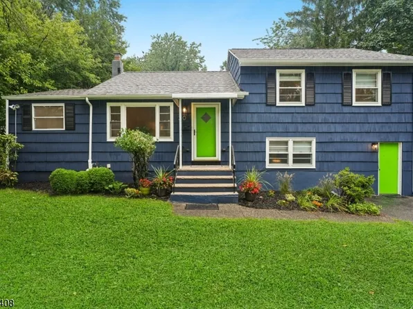 30 James St, Montclair Twp., NJ 07042