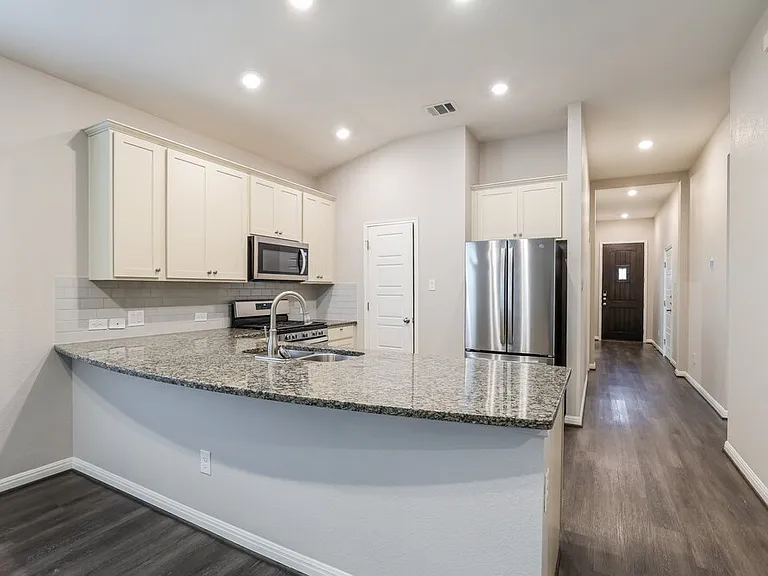 13338 Badlands Bnd — Photo 8