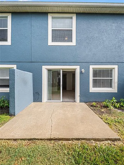 12649 Somerset Oaks St — Photo 33