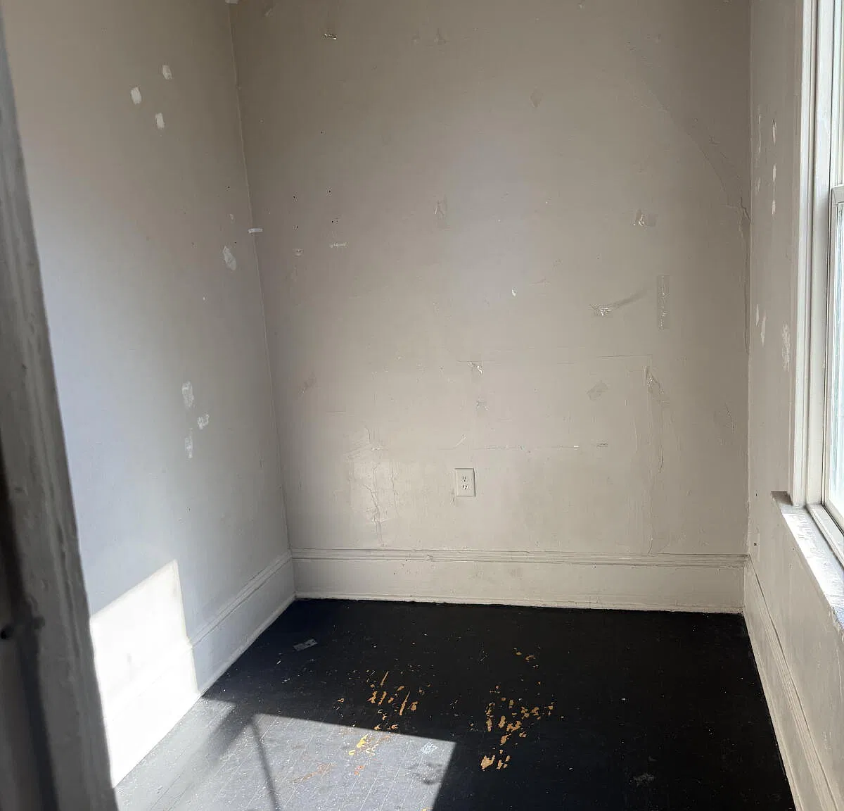 2 bed, 1.0 bath, $1,000 — Photo 4