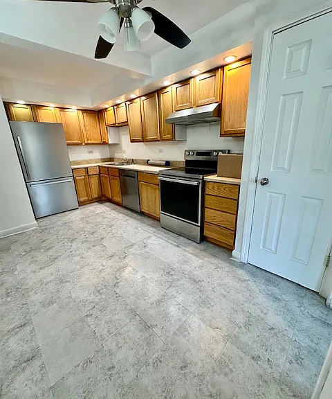 186 Jeffrey Ln — Photo 5