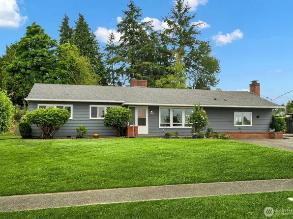 1321 N Skyline Drive, Tacoma, WA 98406