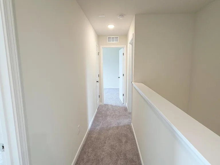 11144 Castlebrook Dr — Photo 22