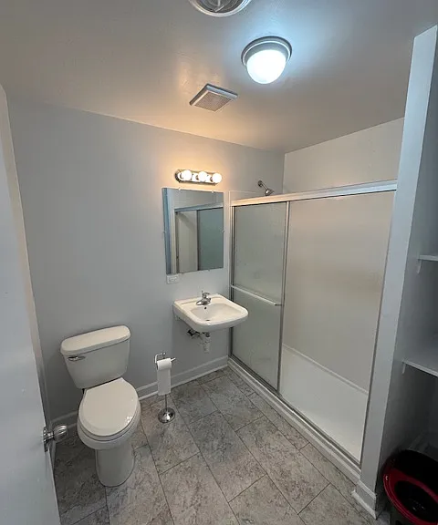 3404 S Western Ave #1B — Photo 3