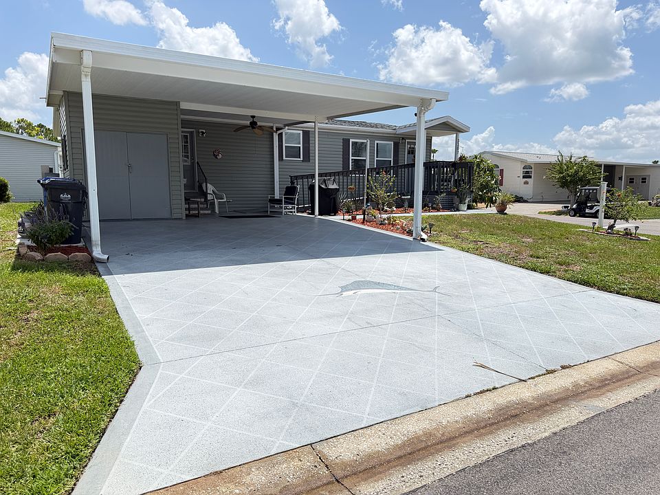1st image of 3301 Hayes Bayou Dr #1601