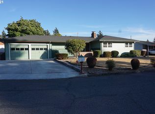 13710 SE Sherman Dr, Portland, OR 97233