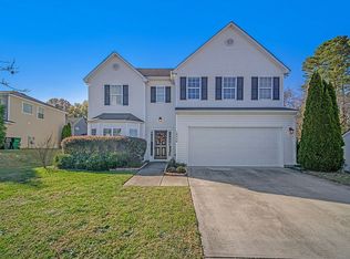 10930 Kempsford Dr, Charlotte, NC 28262