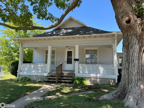 131 E McKinley St, Osceola, IA 50213