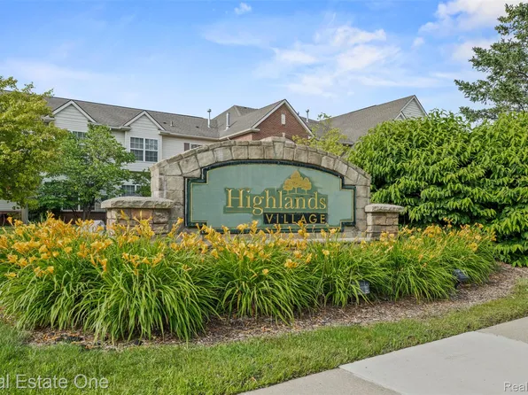 28836 Cullen Dr #10, Romulus, MI 48174