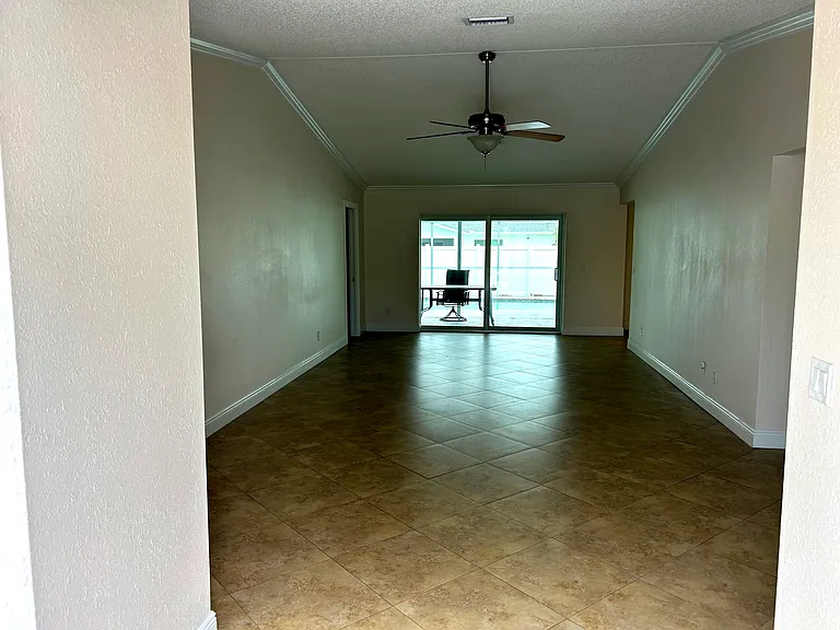 2509 SE 26th Ave — Photo 7