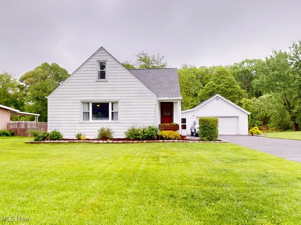 695 Archer Rd, Bedford, OH 44146