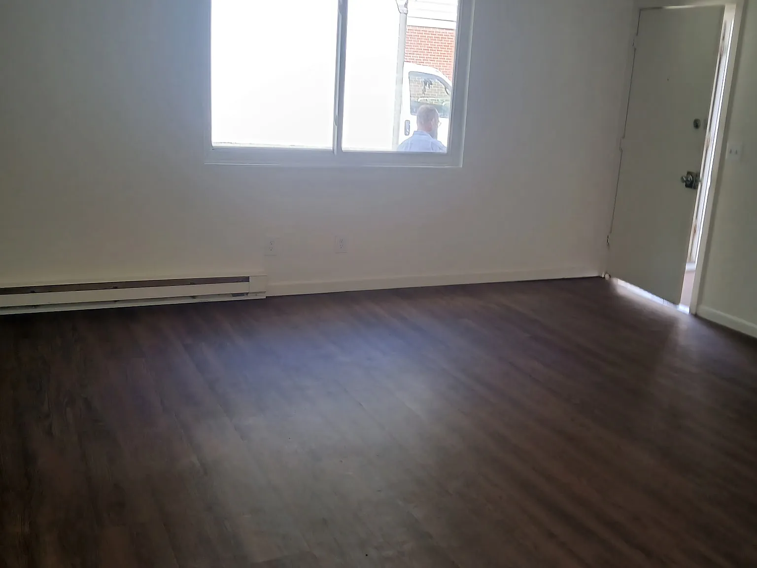 Studio, $750 — Photo 1