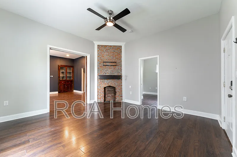 3 bed, 2.0 bath, 1558 sqft, $1,850 — Photo 3