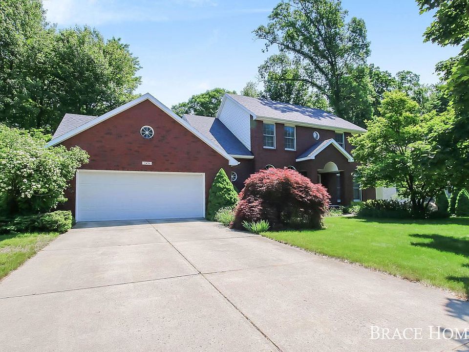 1st image of 2476 Candlewick Ct SE