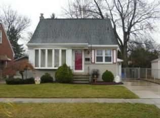 24633 Elmira, Redford, MI 48239