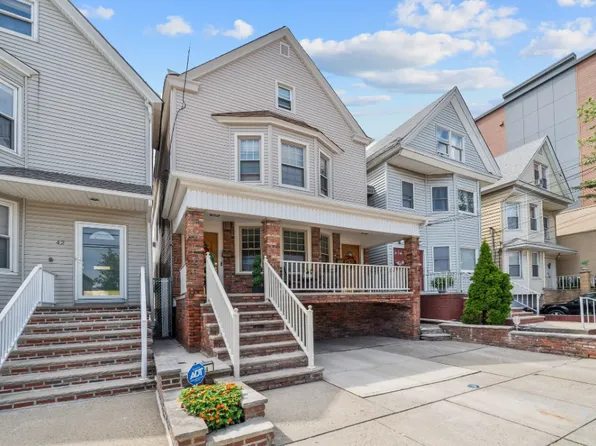 44 W 30th St Floor 1, Bayonne, NJ 07002
