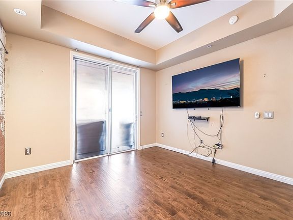 5th image of 35 E Agate Ave Unit 201