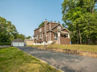 115 N Haledon Ave, North Haledon, NJ 07508