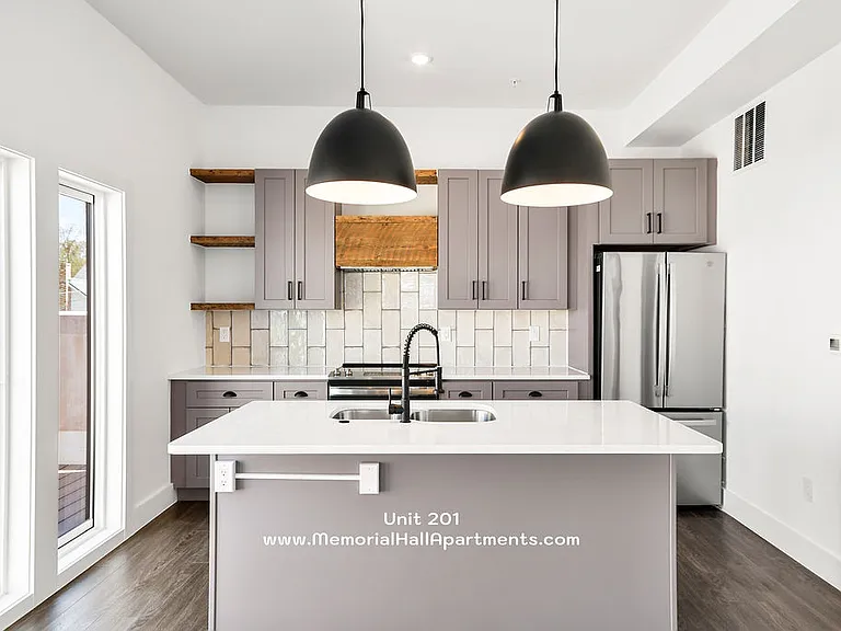 4 E Main St #201 — Photo 1
