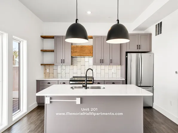 4 E Main St #201, Middletown, MD 21769