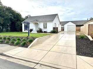 2554 W Rumble Rd, Modesto, CA 95350