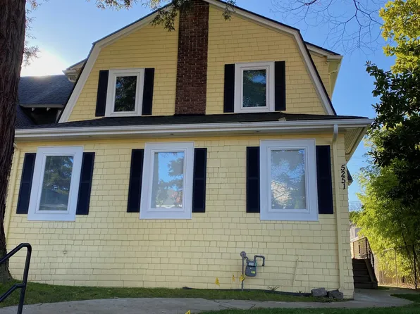 5251 16th Ave NE, Seattle, WA 98105