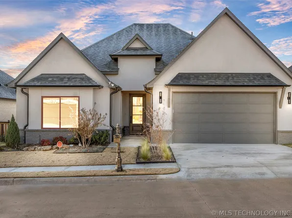 934 W 86th St, Tulsa, OK 74132