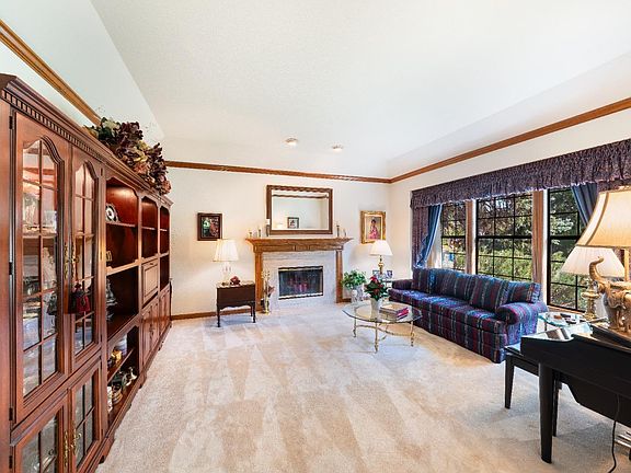 5th image of 1545 Briarfield Place