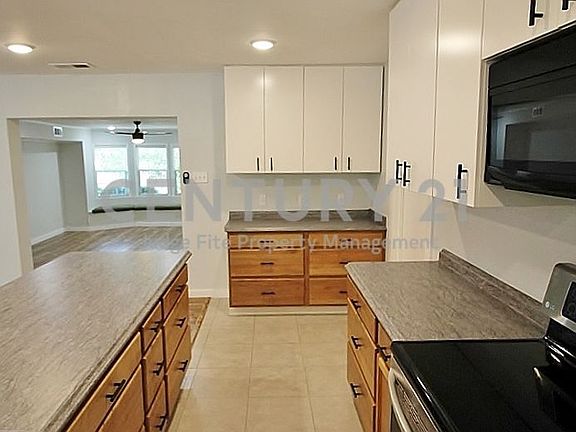 5th image of 1212 Neptune Dr