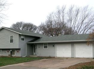 7388 Symphony St NE, Fridley, MN 55432