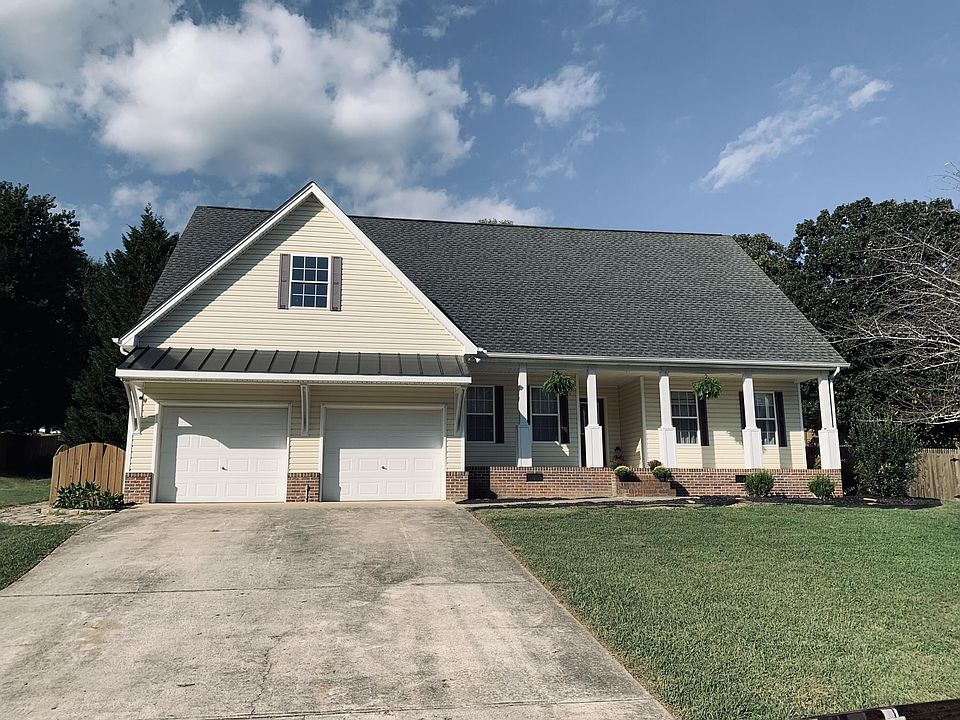 1st image of 10903 Daffodil Cir