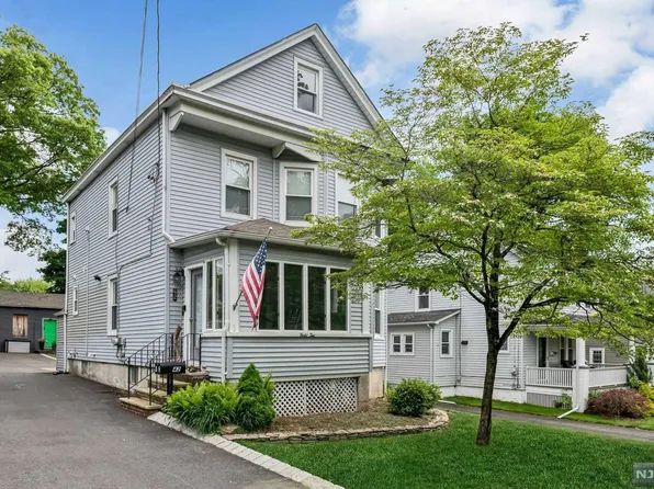 42 Rea Ave, Midland Park, NJ 07432