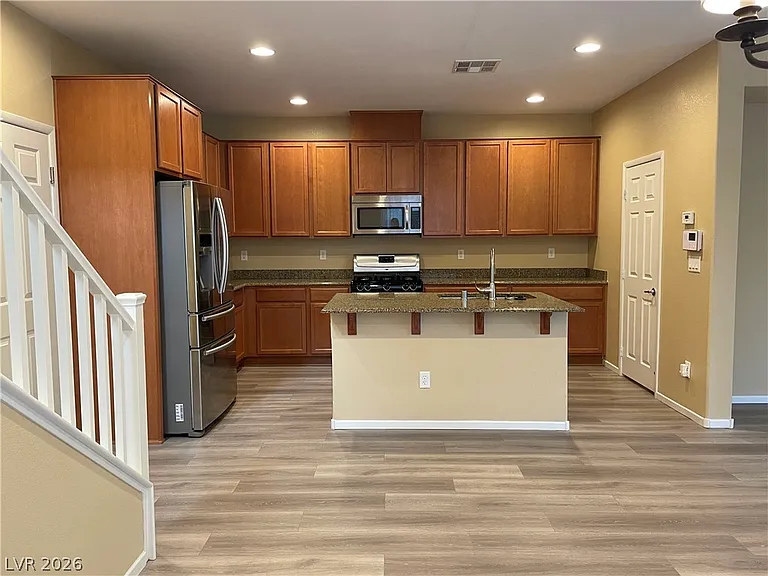 8620 Rowland Bluff Ave — Photo 8
