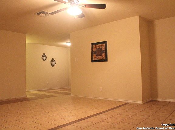3rd image of 1023 Honeytree Ln
