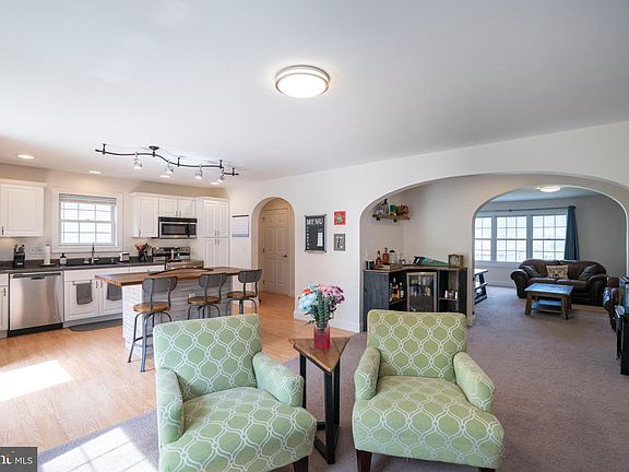 4th image of 138 Jonathan Ln