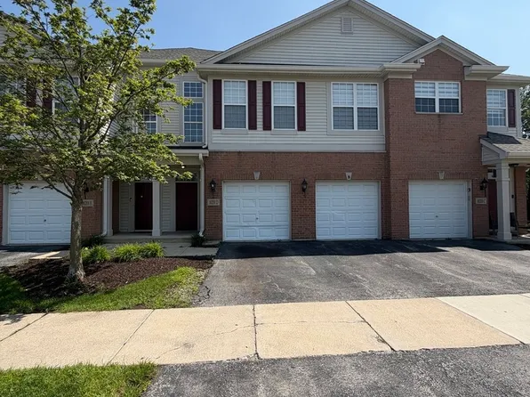 10201 Camden Ln, Bridgeview, IL 60455