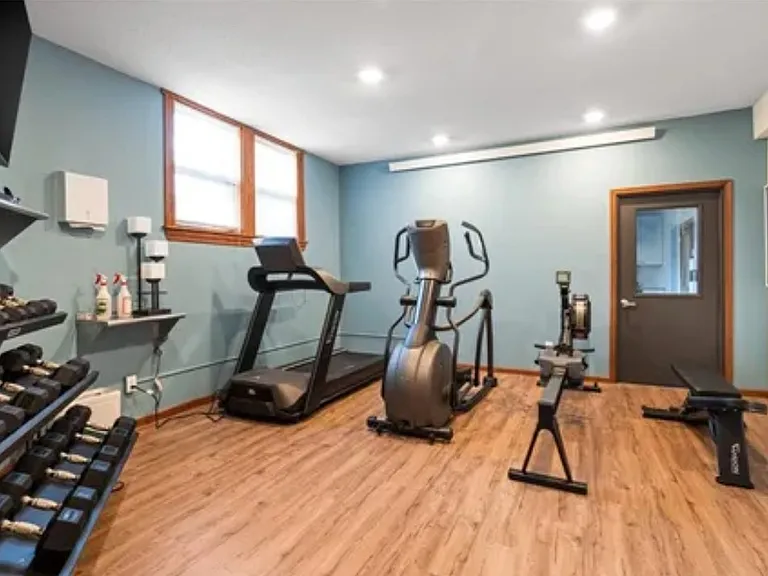 391 Laurel Ave #103 — Photo 25