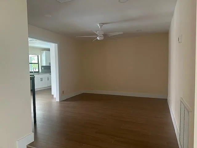 14040 Paddock Dr — Photo 4