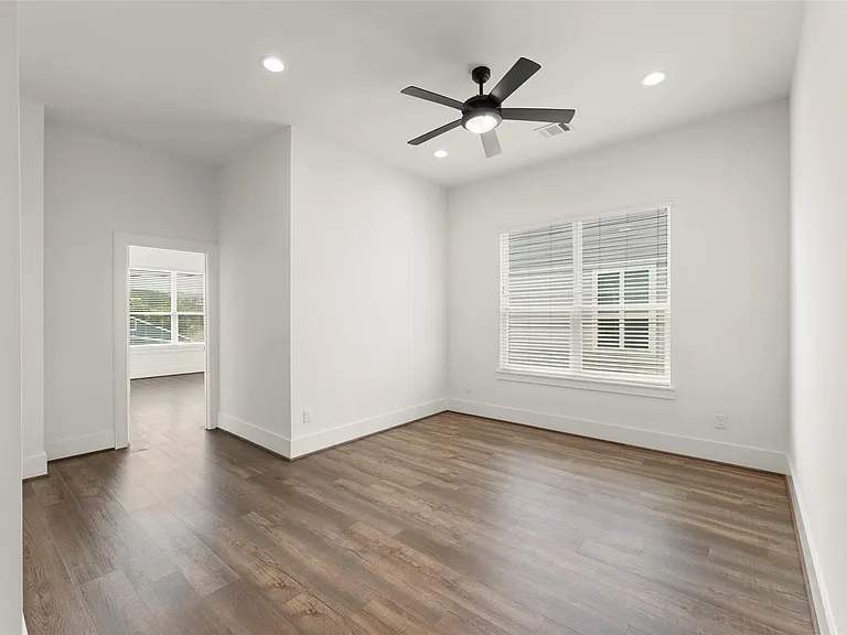 1825 Northwood Rd — Photo 34