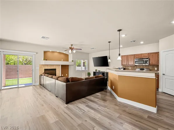 6495 Clara Bow Ave Unit 103, Las Vegas, NV 89122