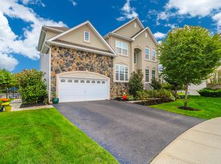 78 Violet Ct, Monroe Township, NJ 08831