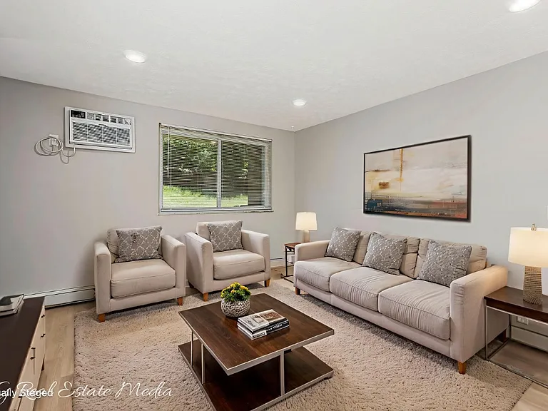 2455 Montana Ave #2 — Photo 14