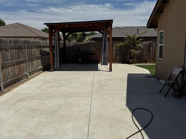 916 N Redondo St — Photo 5