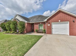 20914 Oakshade Dr, New Caney, TX 77357