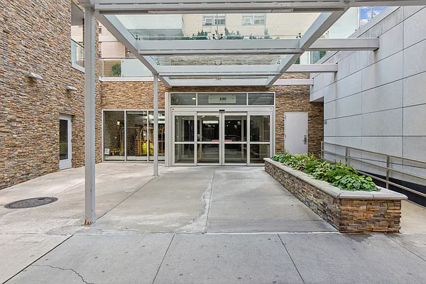 Rented by Douglas Elliman | media 7
