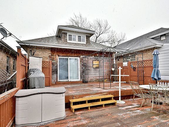 5th image of 2818 N 76th Ct