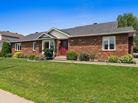 2nd image of 1170 Ambercrest St