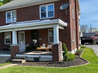 10 W Pine St, Ephrata, PA 17522