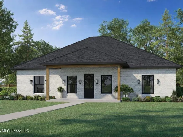 Main St, Ocean Springs, MS 39564